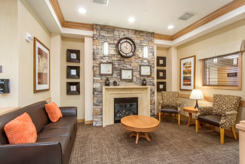 Senior living lobby in Aurora, CO